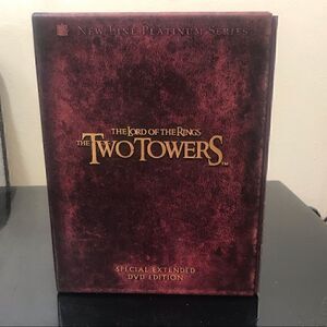 Lord of the Rings “The Two Towers” DVD set EUC